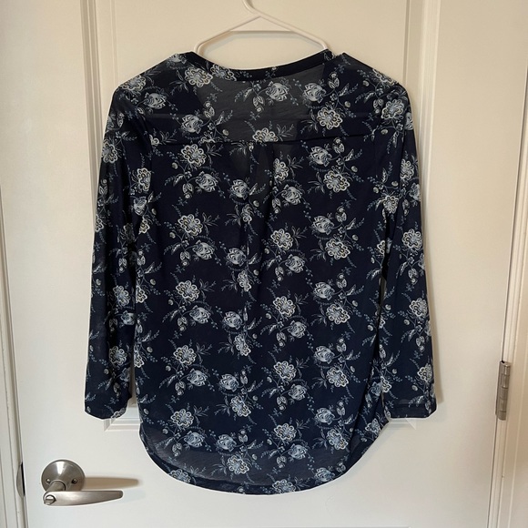 Bundle of H&M Tops - Picture 6 of 12